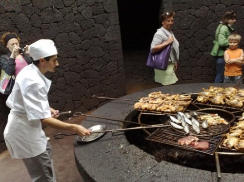 El Diablo - ресторан на вулкане