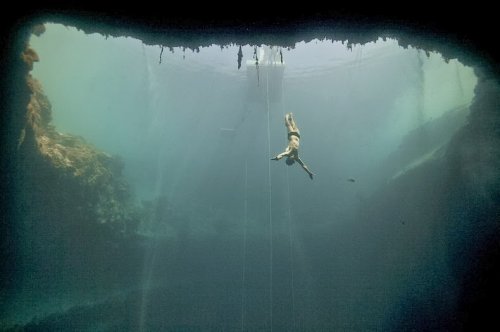 Голубая дыра Дина, самая глубокая голубая дыра в мире (9 фото)