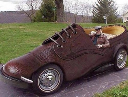 Необычные автомобили в виде обуви (10 фото)