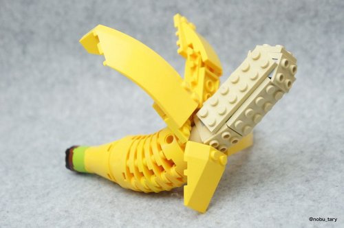 Вкусный LEGO-арт от японского художника Tary (10 фото)