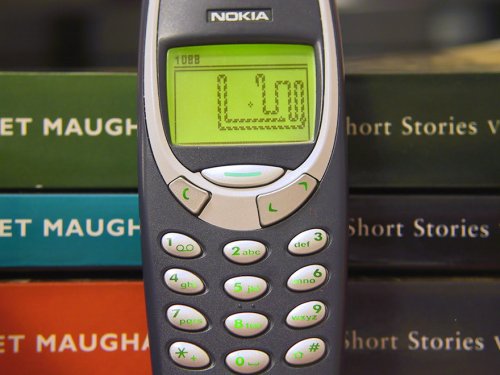 Спустя 17 лет Nokia собирается вновь начать выпуск знаменитой модели 3310 (2 фото)