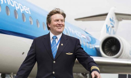 Король Нидерландов признался, что более 20 лет работает пилотом (2 фото)