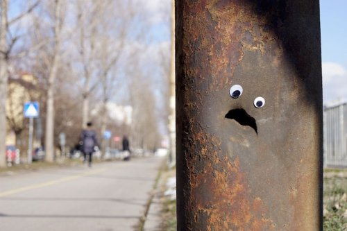 Болгарский художник украшает город "бегающими глазками" (29 фото)