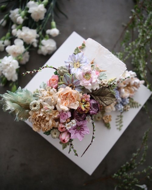 Потрясающие цветочные торты от Atelier Soo (29 фото)