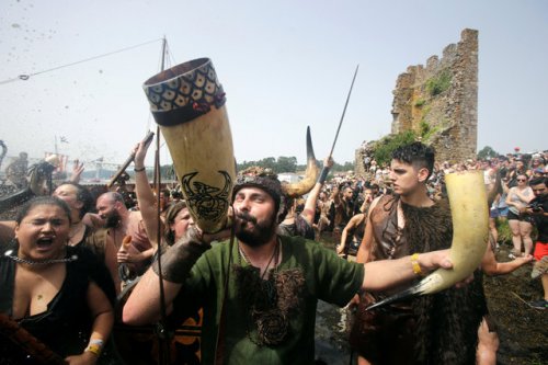 Ежегодный Фестиваль викингов в Катойре (14 фото)