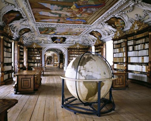 Самые красивые библиотеки мира в фотографиях Массимо Листри (19 фото)