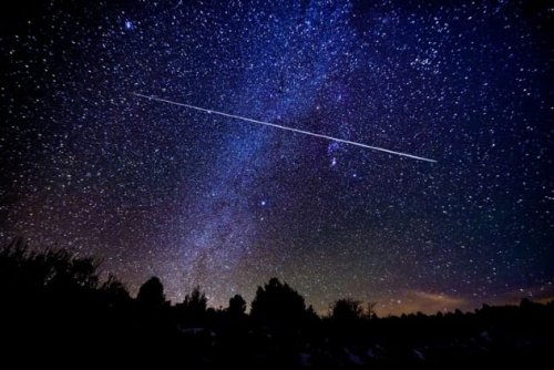 ТОП-10: Метеориты, посетившие Землю и улетевшие обратно в космос