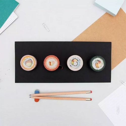 Прикольные рулоны клейкой ленты, которые можно легко перепутать с суши (5 фото)
