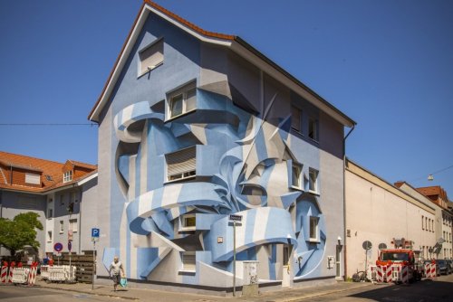 Итальянский художник сочетает граффити с абстрактными формами, создавая настенные рисунки с оптической иллюзией (8 фото)