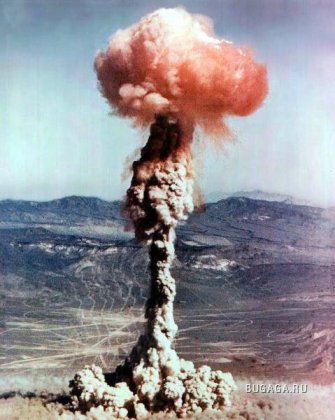 Атомные взрывы