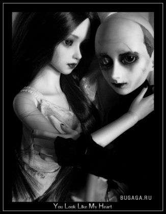 Мрачные куклы-готы