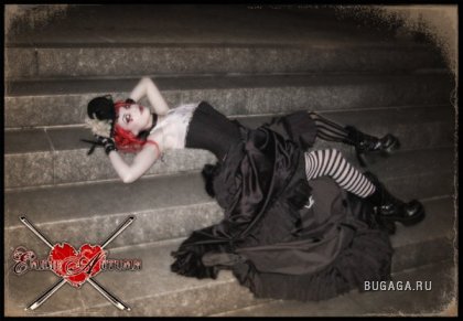 Великолепная gothic lolita Emilie Autumn