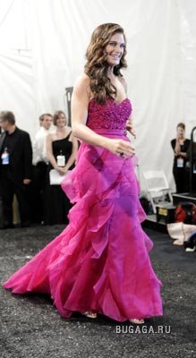 Топ-10 самых лучших платьев церемонии ''Эмми-2008''
