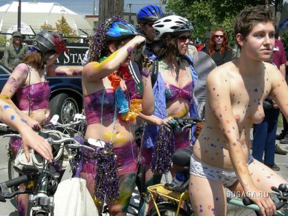 Парад голых велосипедистов