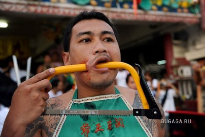 Вегетарианский фестиваль на острове Пхукет, Тайланд