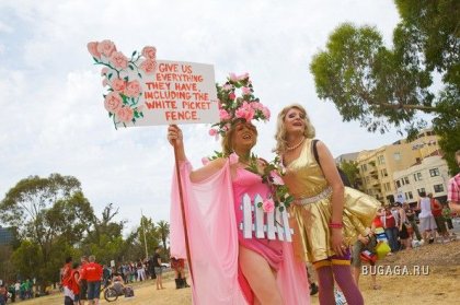 Ежегодный гей-парад "Марди Гра"