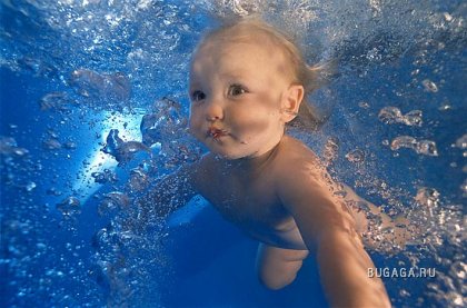 Ещё порция детишек под водой от Zena Holloway