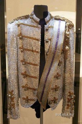 Аукцион личных вещей Майкла Джексона