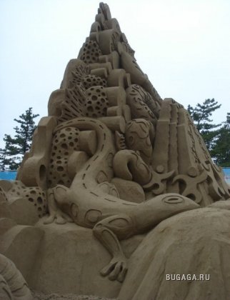 Всемирный фестиваль песчаной скульптуры в Tottori