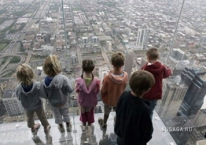 Балкон на 103 этаже башни в Чикаго
