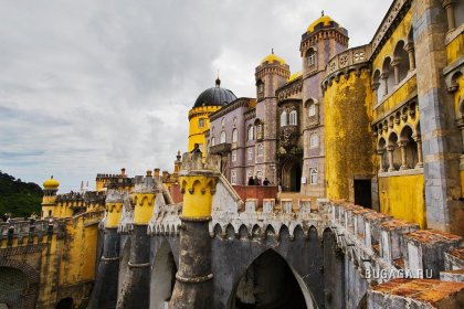10 cамых захватывающих замков и дворцов
