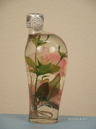 Цветы в бутылке