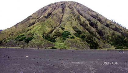 Вулканический комплекс Тенгер