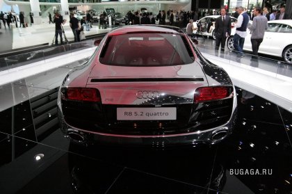 Хромированный Audi R8