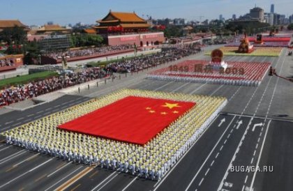 Празднование юбилея в Китае (мега парад)