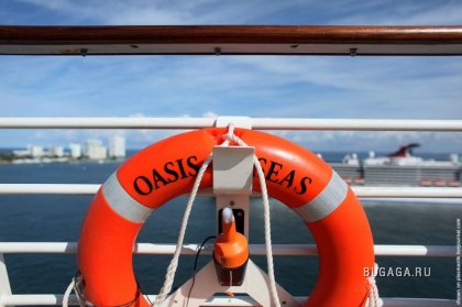Крупнейший круизный лайнер - Oasis of the Seas