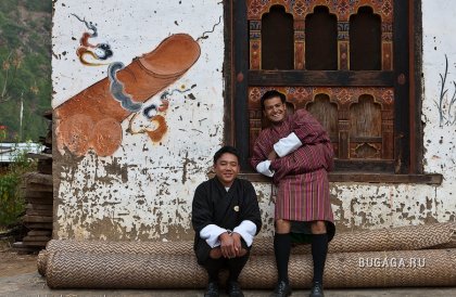 Настенная живопись и ремесло Бутана