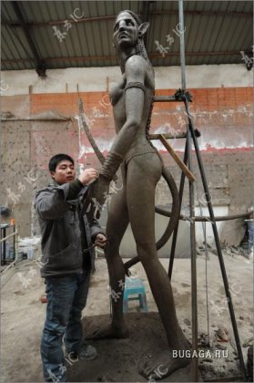 Скульптуры людей Нави