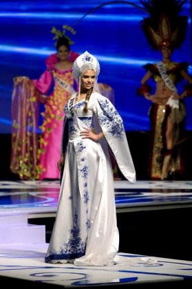 Мисс Вселенная 2010: национальные костюмы