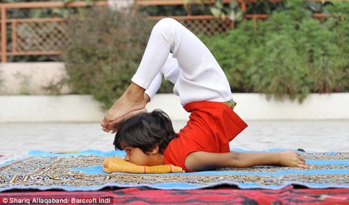Самый молодой инструктор йоги