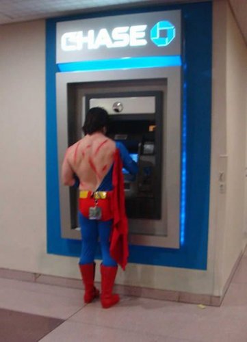 У банкоматов