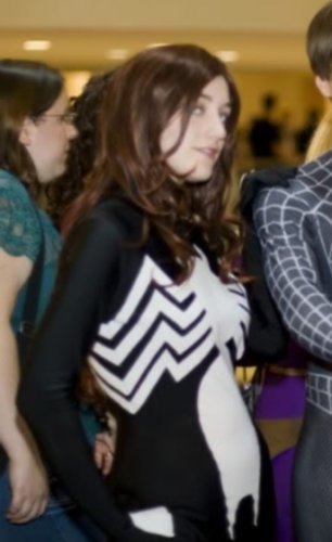 Девушки в костюмах Человека-паука