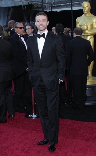 Оскар 2011. Звездные наряды