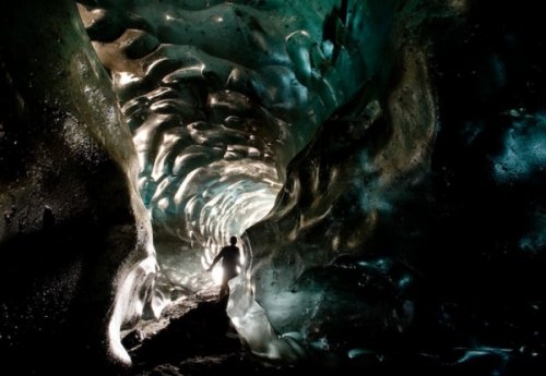 Ледниковые пещеры