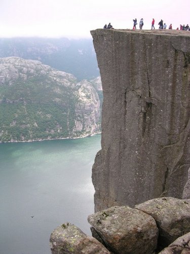 Скалы Норвегии