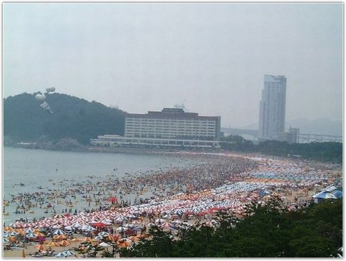 Пляж на 2 млн человек