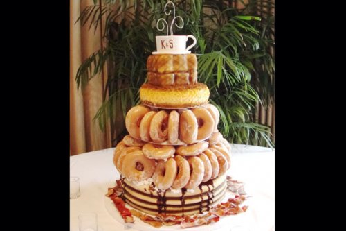10 необычных свадебных тортов