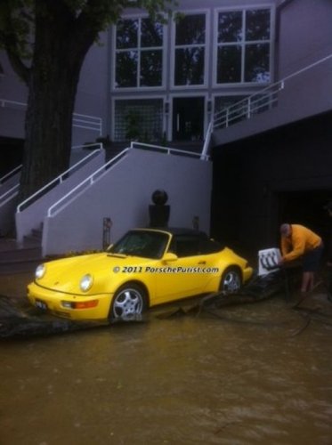 Спасение Porsche 911