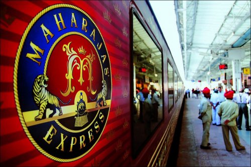 Роскошный поезд «Экспресс Махараджей»