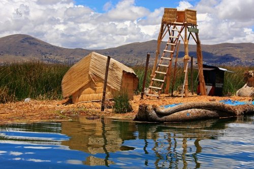 Плавучие острова озера Титикака