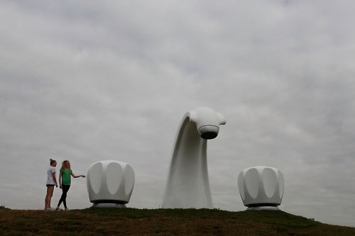 Выставка «Скульптуры у моря-2011»