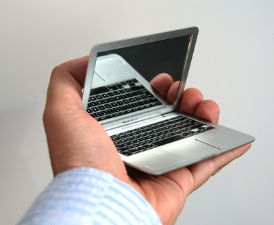 Миниатюрный MacBook Air