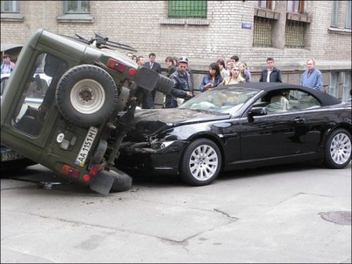 Сумасшедшие аварии и дорожные инциденты
