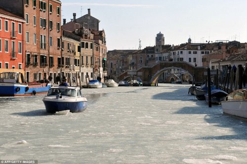 Замерзшие венецианские каналы