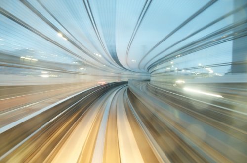 Запечатленная скорость японских поездов