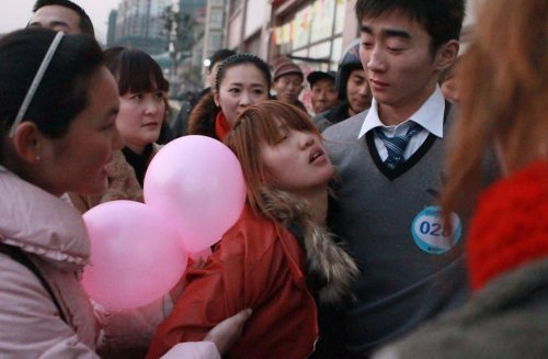 Конкурс на самый долгий поцелуй в Китае